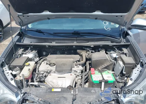 2016 Toyota Rav4 Xle z USA, uszkodzony, nr VIN 2T3RFREV6GW472806